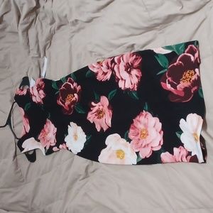 Premier Amour black and pink floral dress, mid length body con